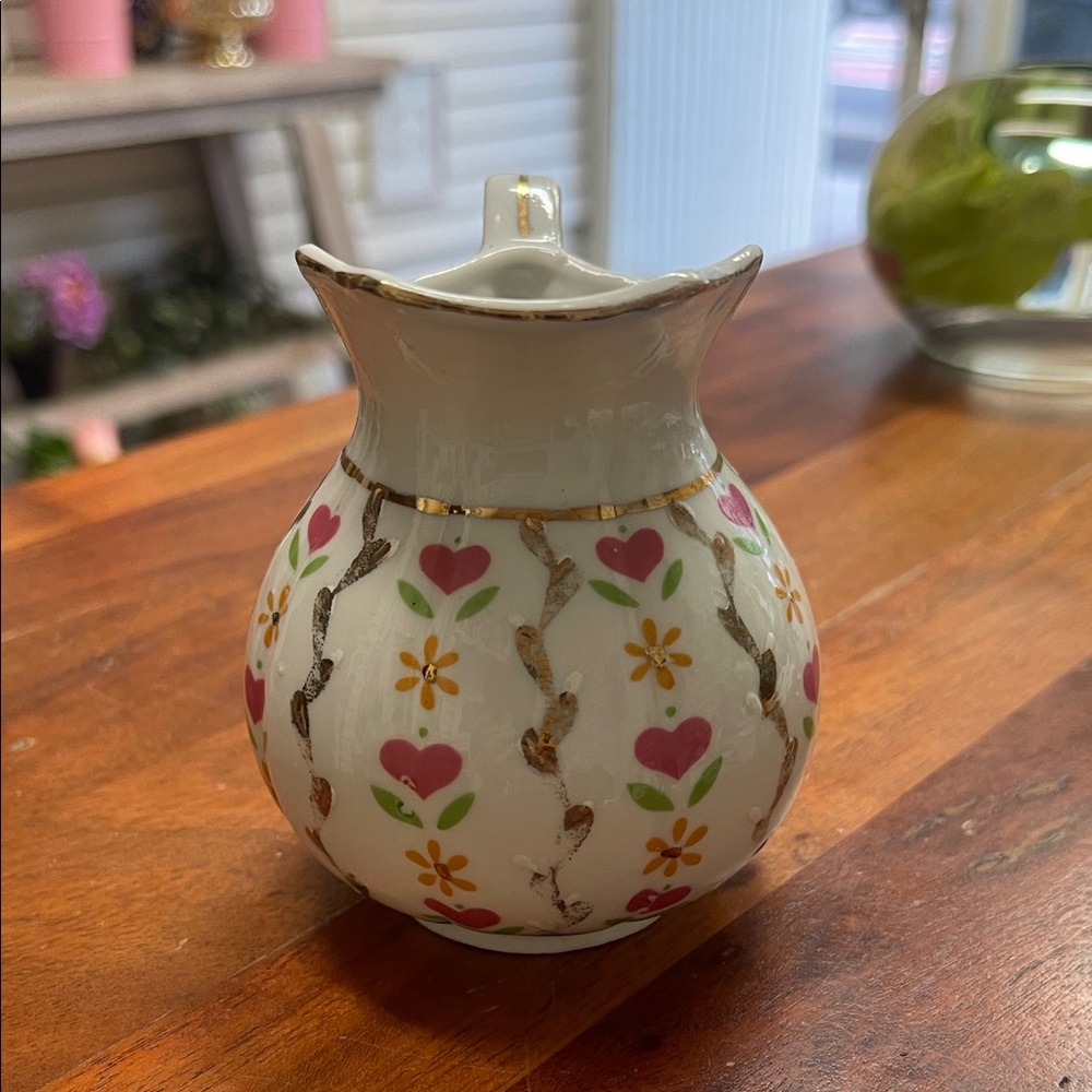 Floral Heart Patterned Ceramic Pitcher - Picture 3 of 6